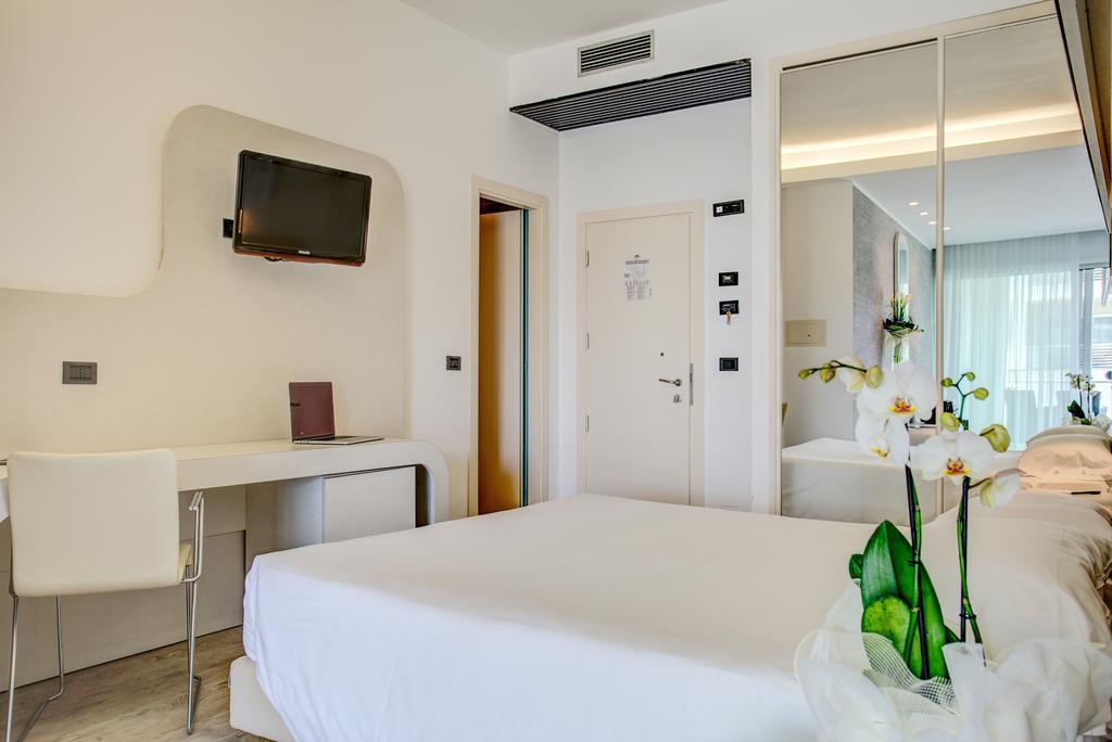Hotel Le Palme - Premier Resort Milano Marittima Exterior photo